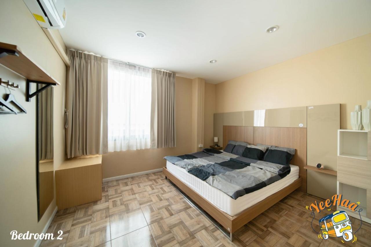 Yeehaa Bangsue Aparthotel Bangkok Buitenkant foto