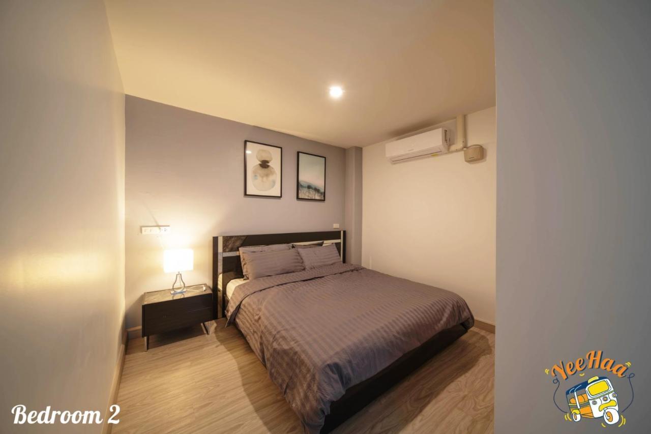 Yeehaa Bangsue Aparthotel Bangkok Buitenkant foto